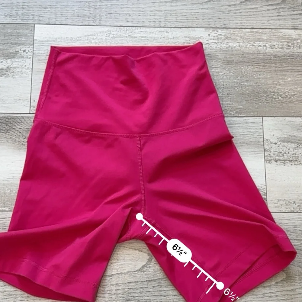 Yogalicious | Lux Hot Pink High Rise Biker Shorts- Size Small - Picture 4 of 6